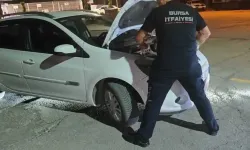 İnegöl’de Araç Motoruna Sıkışan Kedi İtfaiye Ekiplerince Kurtarıldı