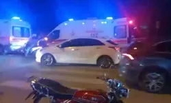 İnegöl’de Motosiklet Yayaya Çarptı: Yaralılar Var