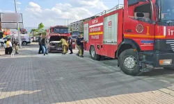 İnegöl’de Seyir Halindeki Otomobilin Motorunda Yangın