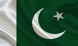 Pakistan’da Şiddetli Fırtına, Çok Sayıda Ölü ve Yaralı Var