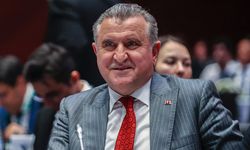 Bakan Osman Aşkın Bak'tan EuroLeague Şampiyonu Fenerbahçe'ye Tebrik