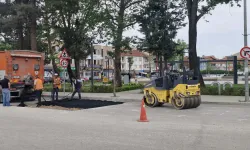 İnegöl’de Alt Yapı Çalışmaları Nedeniyle İki Cadde Trafiğe Kapandı