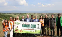 İnegöl’de Çevre Haftasında 150 Fidan Toprakla Buluşturuldu