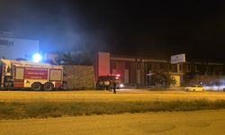 İnegöl'de sunta fabrikasında yangın