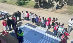 Karacabey'de Öğrencilere Trafik Haftası Eğitimi Verildi