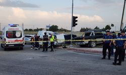 Konya'da otomobil ile kamyonet çarpıştı; karı- koca öldü, 4 yaralı