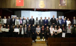 Liseler Arası "İnegöl'ü Tanıyorum" Bilgi Yarışması Büyük Çekişmeyle Tamamlandı: Şampiyon Belli Oldu!