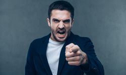 Öfkemi Nasıl Yenebilirim? Sinirlerime Hakim Olmak İçin Ne Yapmalıyım?