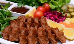 Etsiz Ama Ateş Gibi! Ustasindan Evde Yapilabilecek Tam Ölçülü Etsiz Acı Çiğköfte Tarifi Nedir?