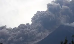 Guatemala’da Fuego Yanardağı Patladı: 500’den Fazla Kişi Tahliye Edildi