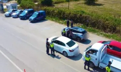 Bursa’da Jandarma Havadan İzledi, Kuralsız Sürücüler Kıskıvrak Yakalandı