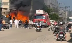 İnegöl Mobilya Sanayisinde Yangın: Atıklar Alev Alev Yandı