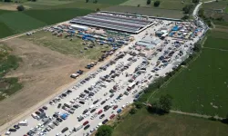 İnegöl Modern Hayvan Pazarı’nda Bayram Bereketi: Tüm Kurbanlıklar Satıldı
