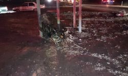 Hafif ticari araçla çarpışan motosikletin sürücüsü öldü