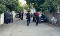 Komşular arasında bıçaklı kavga: 1 ağır yaralı