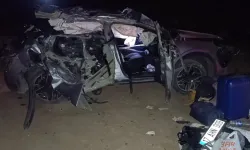 Otomobil Uçuruma Yuvarlandı: 4 Kişi Yaralandı