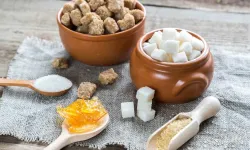 Rafine Şeker Nedir, Nerelerde Bulunur ve Sağlığımıza Ne Kadar Zararlıdır?