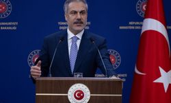 Bakan Fidan’dan Suriye Mesajı: “Milli Güvenliğimize Tehdit Olarak Algılarız”