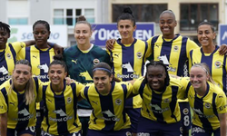 Fenerbahçe'de 17 oyuncunun sözleşmesi uzatıldı