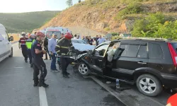 İnegöl’de Köprü Üstünde Kaza: 1’i Çocuk 4 Kişi Yaralandı