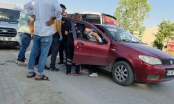 İnegöl’de Kamyonet, Otomobile Arkadan Çarptı!