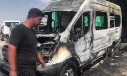 Kaynak yapılan minibüs bir anda alev aldı