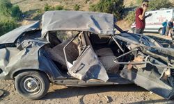 Otomobil uçuruma yuvarlandı: 1 ölü, 7 yaralı