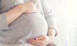 Plasenta Akreata Nedir? Belirtileri, Nedenleri ve Tedavi Yöntemleri