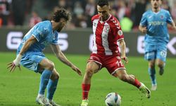 Samsunspor'da Emre Kılınç'ın sözleşmesi uzatıldı