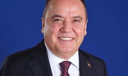 Tutuklu bulunan Muhittin Böcek kontrol için hastaneye kaldırıldı
