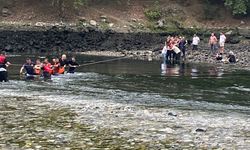 Piknik yaparken sular yükseldi, mahsur kalan vatandaş yaralandı
