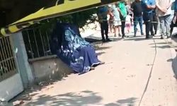 Durakta servis bekleyen işçi kalp krizi sonucu öldü