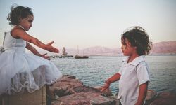 Evlat Edinilen Çocuğa Zekât Verilir mi? Diyanet Açıkladı!