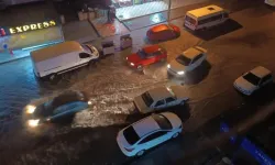 Ankara’da Sağanak Yağışlar Sele Neden Oldu