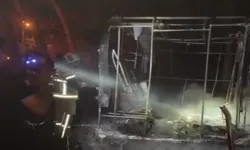 Bursa'da Park Halindeki Karavan Alevlere Teslim Oldu