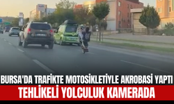 Bursa'da Trafikte Motosikletiyle Akrobasi Yaptı, Tehlikeli Yolculuk Kamerada