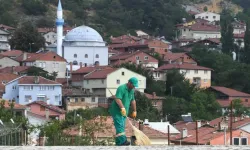 Osmangazi Belediyesi Her Gün 270 Kilometre Alanı Süpürüyor