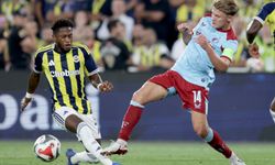 UEFA Şampiyonlar Ligi: Fenerbahçe - Feyenoord İlk Yarı Özeti