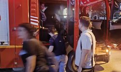 Elazığ'da Asansörde Mahsur Kalan Öğrenciler Kurtarıldı