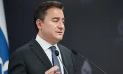 Ali Babacan: ekonomideki yangın bir türlü sönmüyor