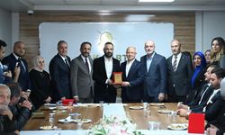 AK Parti Bursa’da 800 yeni üye