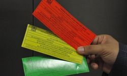 Asansördeki Kırmızı Barkod Ne Anlama Geliyor? Güvenlik İçin Mi, Arıza İşareti Mi?