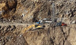 Bakır madeninde göçük! 32 kişi hayatını kaybetti