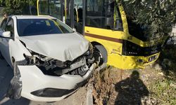 Bursa’da otobüs ile otomobil çarpıştı! Uzman çavuş yaralandı