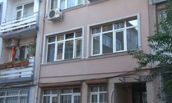 Fatih'te Bir Kişi Silahla Vurulmuş Halde Ölü Bulundu