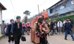 21 Aralık'ta İnegöl'de Sokaklara İndiler! Nedeni Şaşırttı