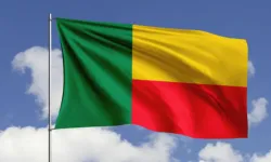 Benin’de askerler yönetime el koyduğunu duyurdu