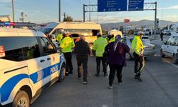 Balıkesir’de öğrenci servisi ile otomobil çarpıştı! 7 yaralı