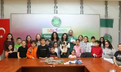 Bursa’da çocuklar bir günlüğüne veteriner hekim oldu