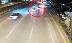Bursa Yıldırım’da ehliyetsiz sürücünün kazası kamerada